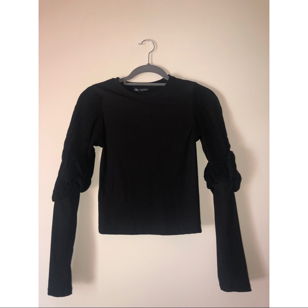Zara Balloon Sleeve Top Size: Small